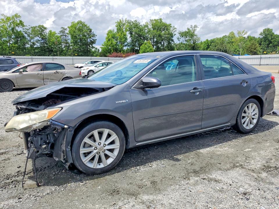 Снимка 1 от търг – 2012 TOYOTA CAMRY HYBRID с VIN 4T1BD1FK0CU021015
