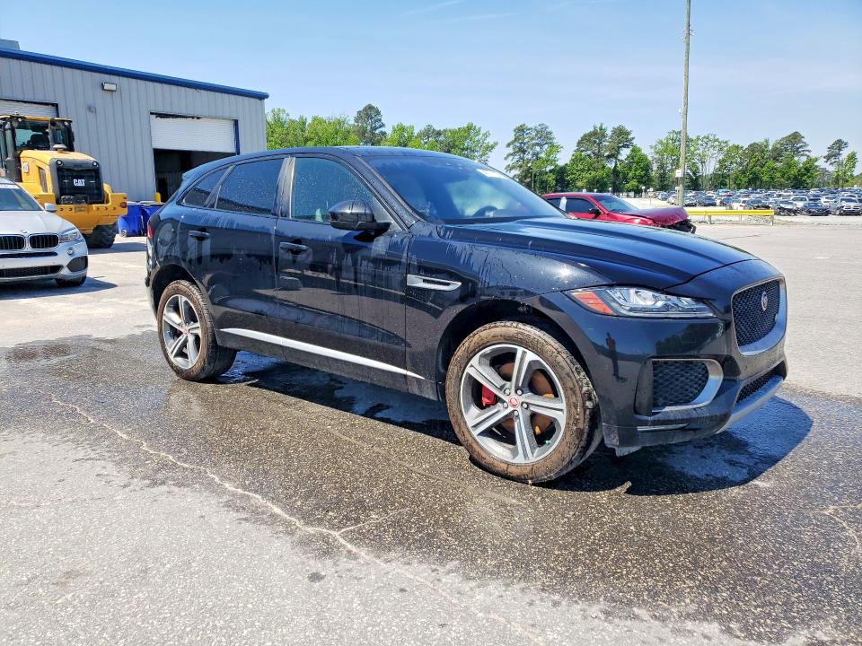 Photo 4 from auction – 2020 JAGUAR F-PACE with VIN SADCM2FV3LA640321