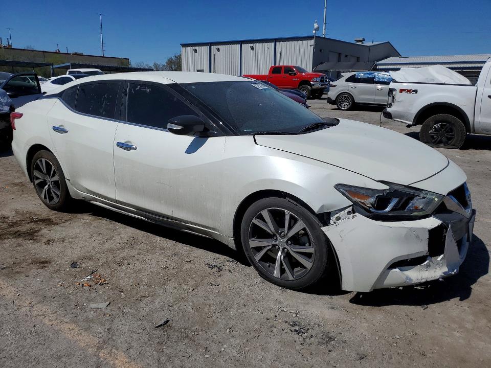 Photo 4 from auction – 2017 NISSAN MAXIMA with VIN 1N4AA6AP6HC448968