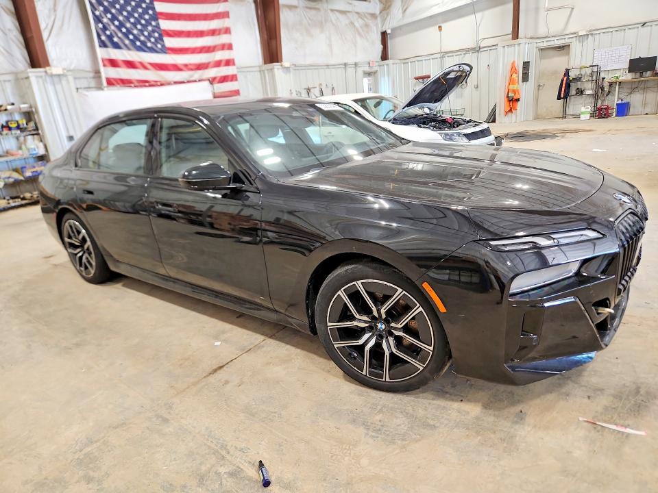 Photo 4 from auction – 2024 BMW 760 with VIN WBA33EJ06RCR52512