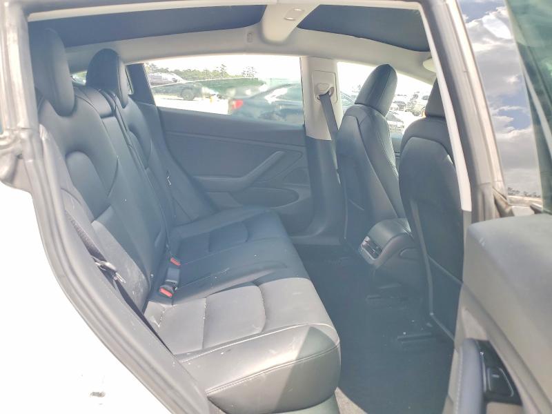 Photo 10 from auction – 2018 TESLA MODEL 3 with VIN 5YJ3E1EB6JF178948