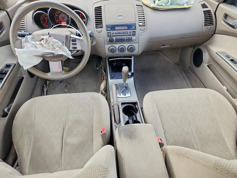 Photo 8 from auction – 2005 NISSAN ALTIMA with VIN 1N4AL11D35C178077