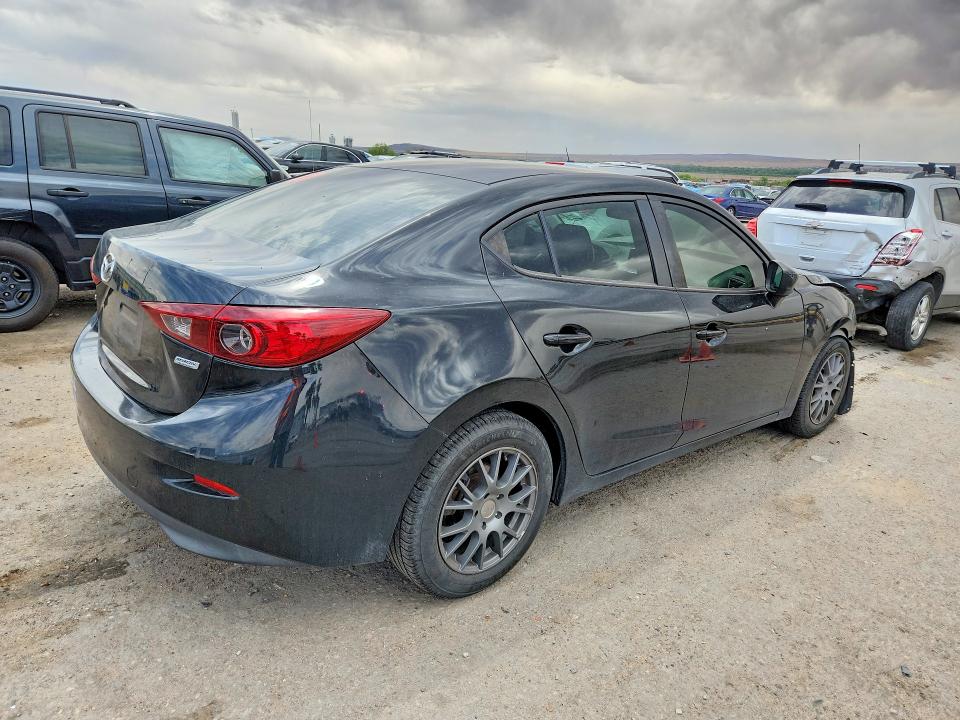 Photo 3 from auction – 2015 MAZDA 3 with VIN 3MZBM1U7XFM189950