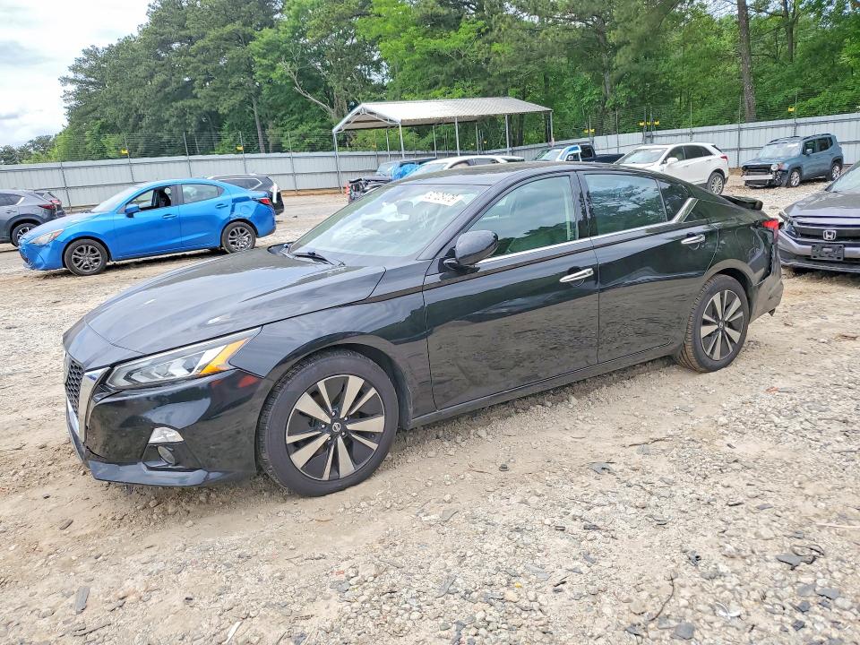 NISSAN ALTIMA 2019 with VIN 1N4BL4EV2KC113659 - Photo from auction