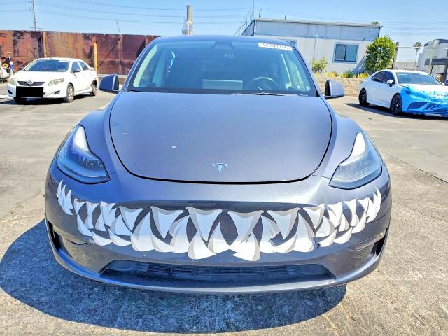 Photo 5 from auction – 2022 TESLA MODEL Y with VIN 7SAYGDEF3NF448876