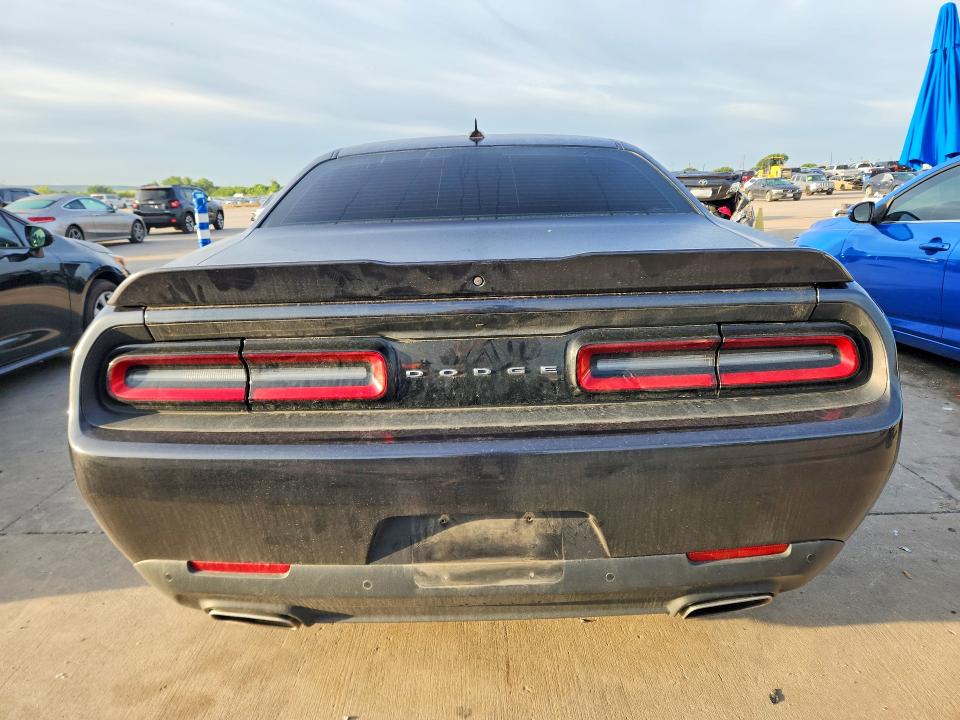 Photo 6 from auction – 2018 DODGE CHALLENGER with VIN 2C3CDZAG5JH333863