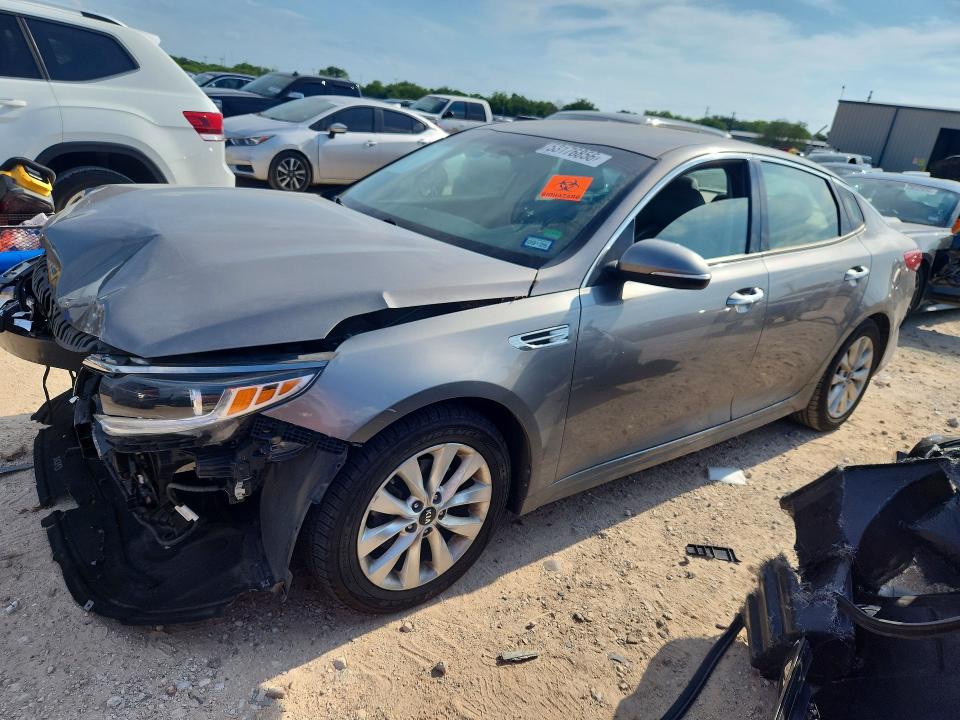KIA OPTIMA 2016 with VIN 5XXGU4L37GG063301 - Photo from auction