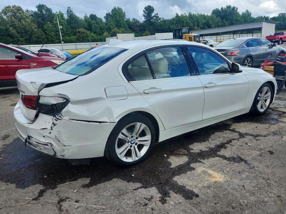 Photo 3 from auction – 2016 BMW 328 with VIN WBA8E9C57GK643599