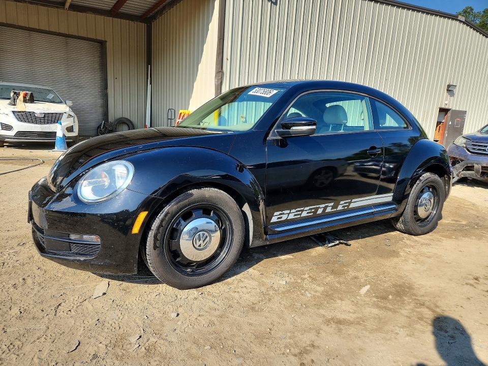 Photo 1 from auction – 2013 VOLKSWAGEN BEETLE with VIN 3VWJP7AT5DM685288