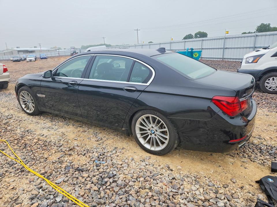 Photo 2 from auction – 2013 BMW 750 with VIN WBAYF8C50DDE59292