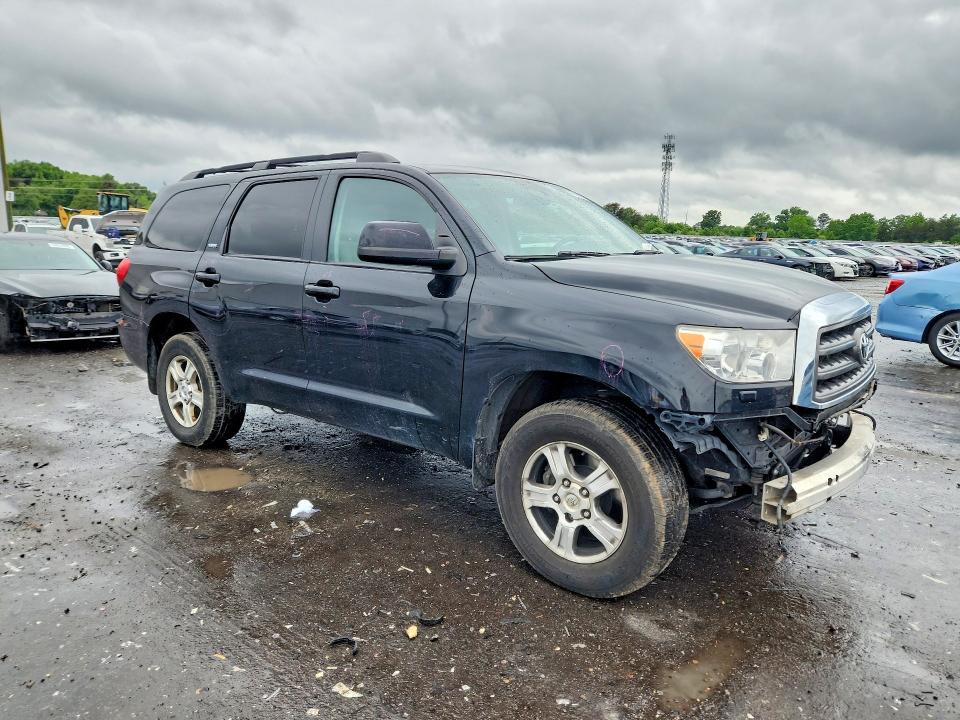 Photo 4 from auction – 2017 TOYOTA SEQUOIA with VIN 5TDZY5G14HS068354