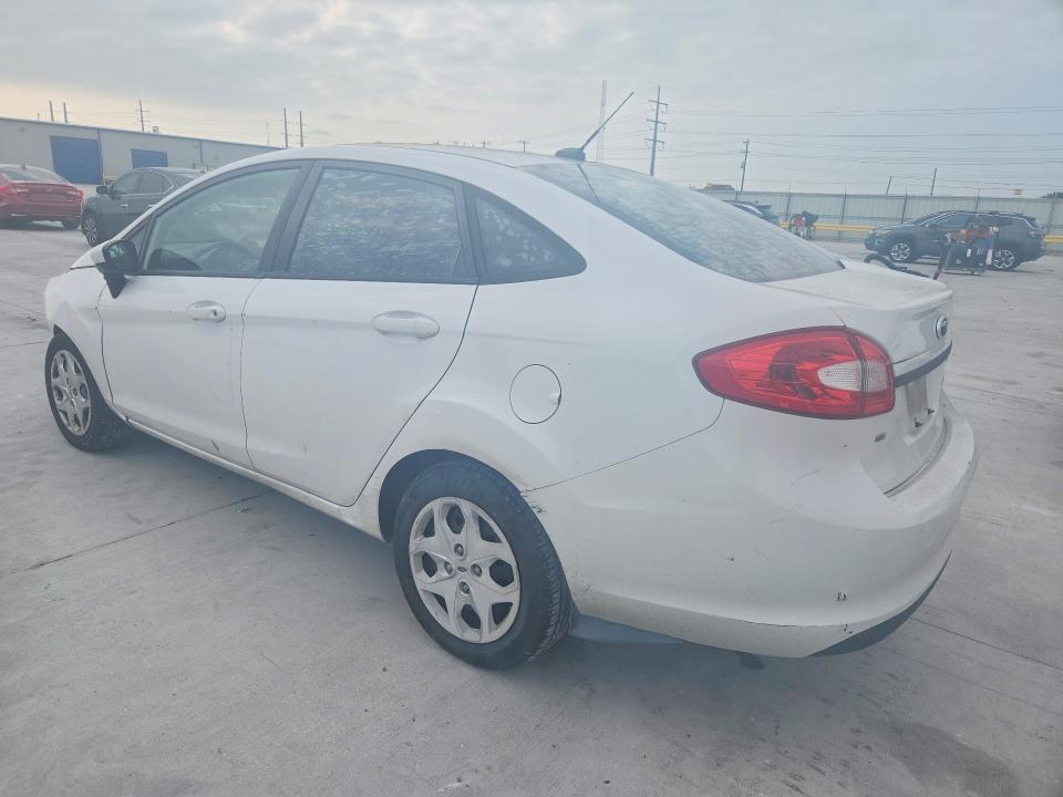 Photo 2 from auction – 2012 FORD FIESTA with VIN 3FADP4BJ1CM118592