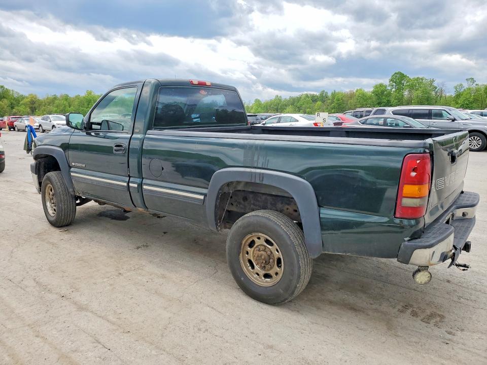 Photo 2 from auction – 2001 CHEVROLET SILVERADO with VIN 1GCHK24U21E176168
