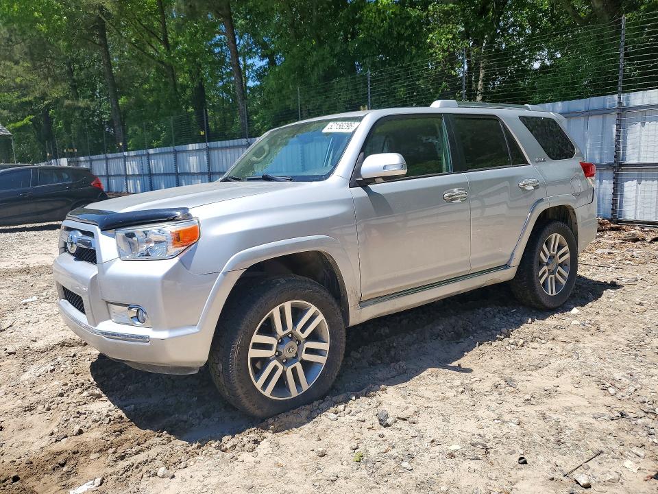 TOYOTA 4RUNNER 2011 with VIN JTEZU5JR9B5020741 - Photo from auction