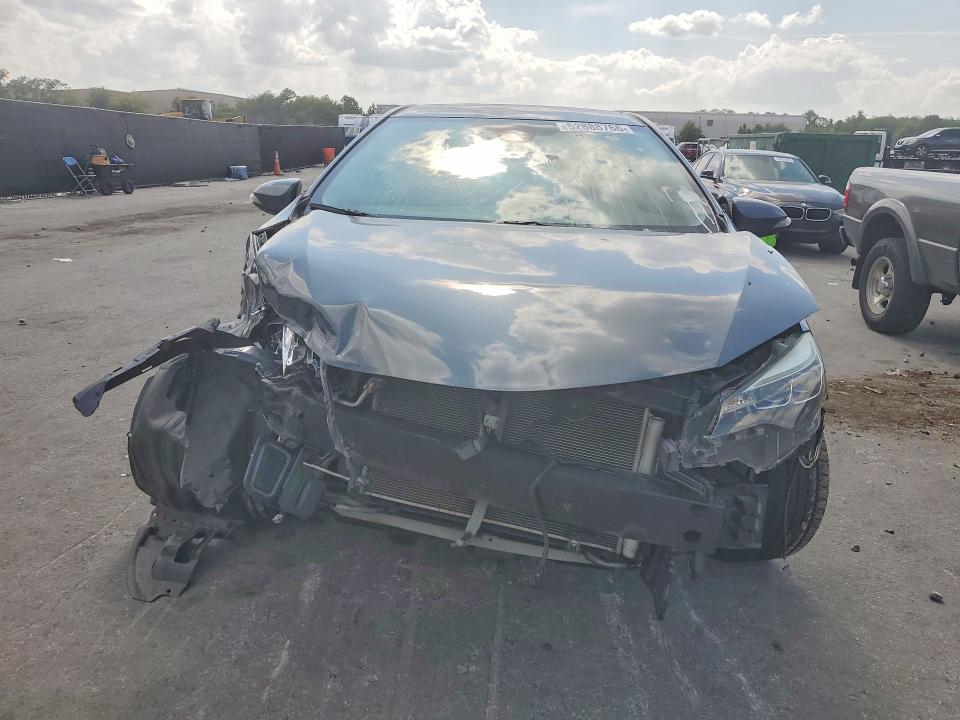 Снимка 5 от търг – 2019 TOYOTA COROLLA с VIN 5YFBURHE9KP861803