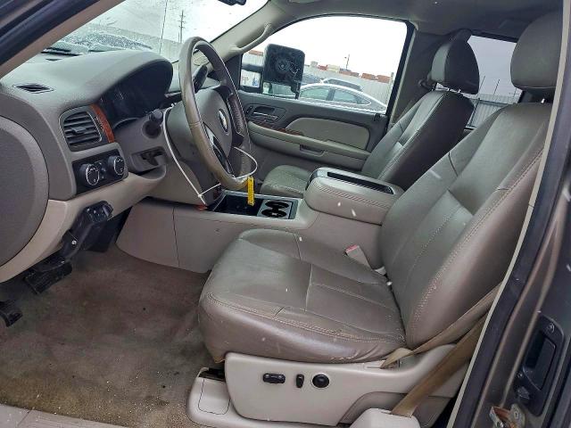 Photo 7 from auction – 2008 CHEVROLET SILVERADO with VIN 1GCHK29K38E103537