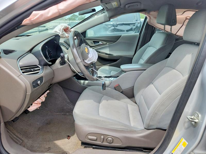 Photo 7 from auction – 2018 CHEVROLET MALIBU with VIN 1G1ZD5ST2JF192240