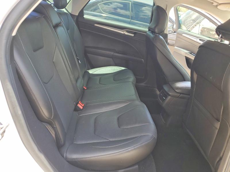 Photo 10 from auction – 2016 FORD FUSION with VIN 3FA6P0K9XGR311646