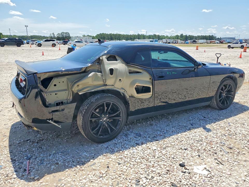 Photo 3 from auction – 2018 DODGE CHALLENGER with VIN 2C3CDZBT6JH199828