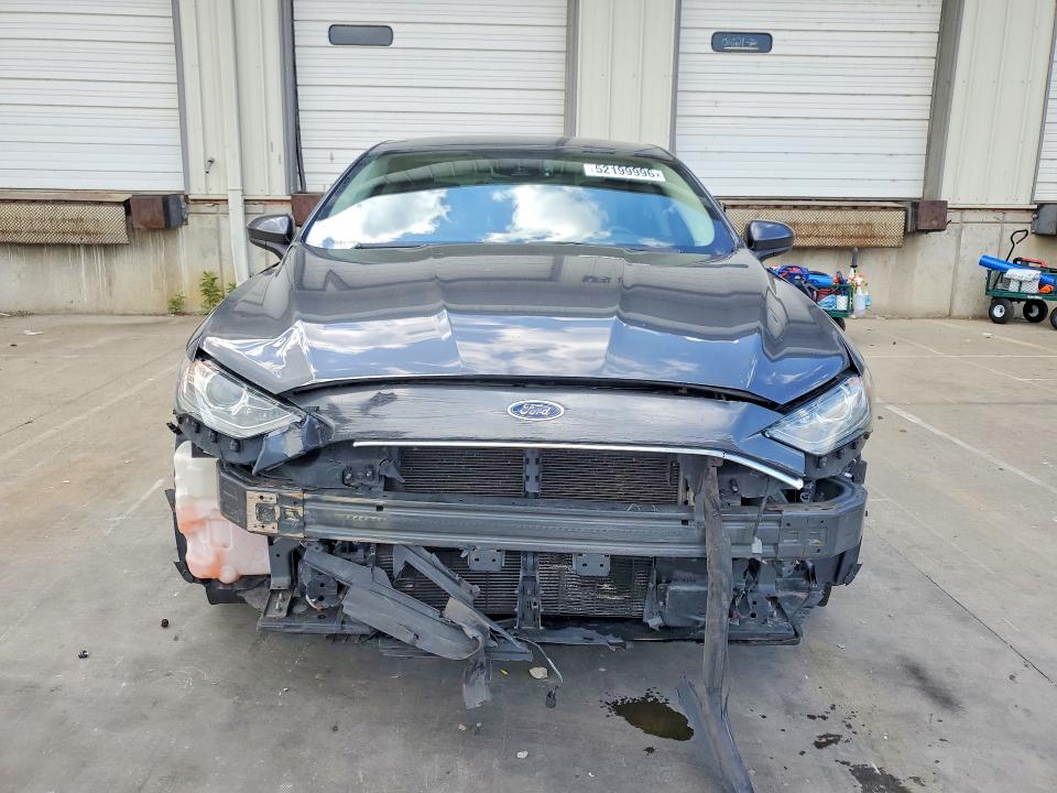 Photo 5 from auction – 2019 FORD FUSION with VIN 3FA6P0HD6KR166531