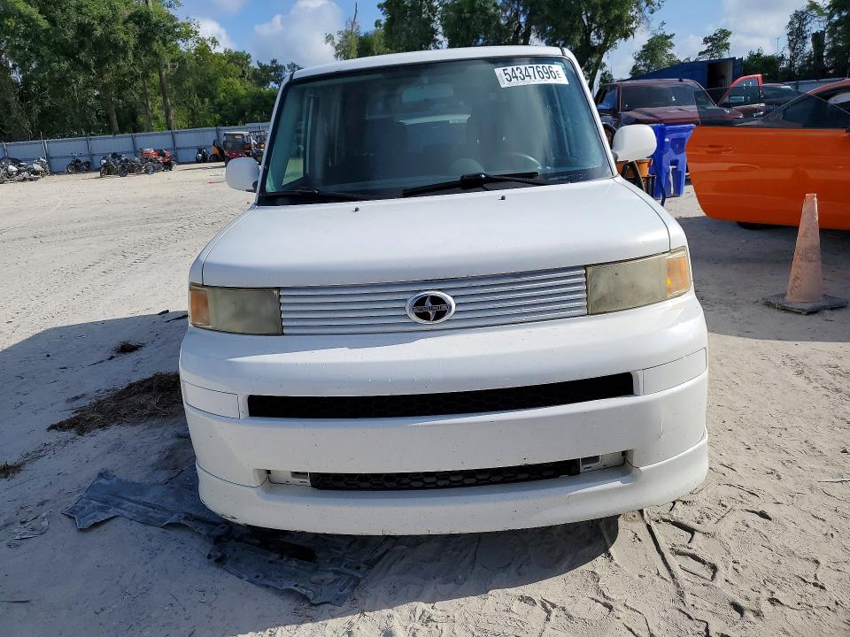 Photo 5 from auction – 2004 TOYOTA SCION with VIN JTLKT324340157078