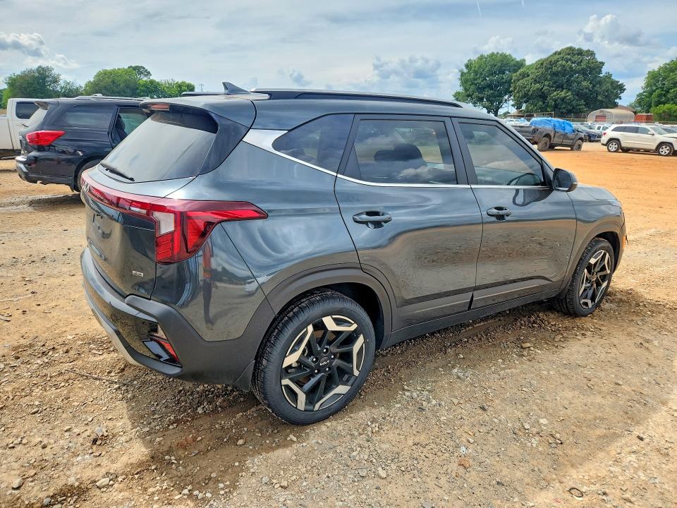 Photo 3 from auction – 2024 KIA SELTOS with VIN KNDETCA77R7493092
