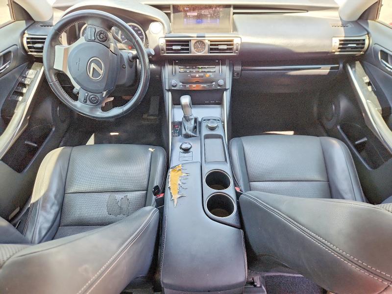 Photo 8 from auction – 2014 LEXUS IS with VIN JTHBF1D21E5006343