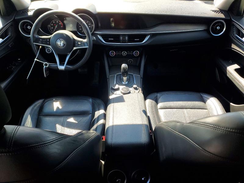 Снимка 8 от търг – 2018 ALFA ROMEO STELVIO с VIN ZASFAKBN9J7B60017