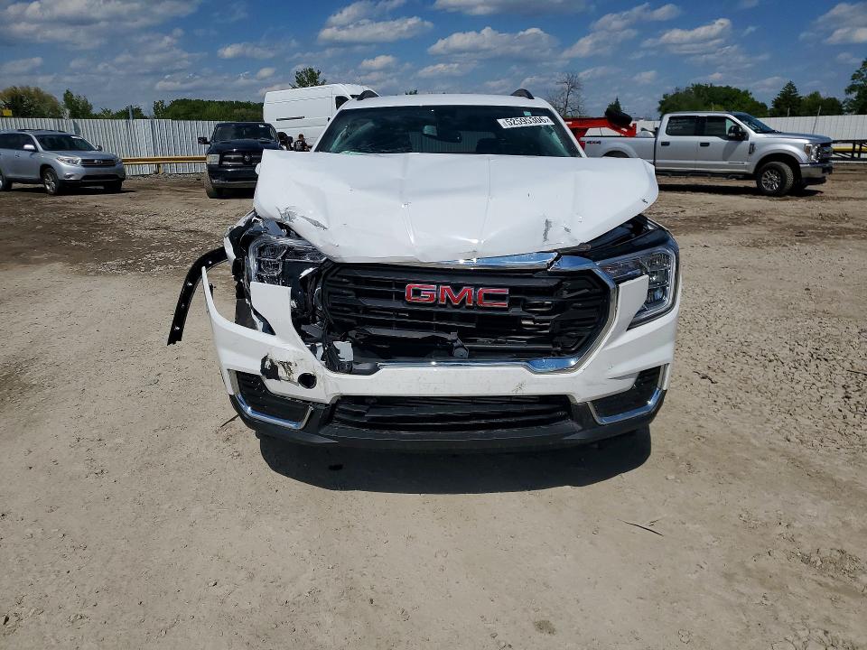 Photo 5 from auction – 2024 GMC TERRAIN with VIN 3GKALMEG5RL350513