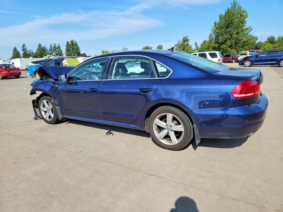 Photo 2 from auction – 2013 VOLKSWAGEN PASSAT with VIN 1VWBP7A31DC103984