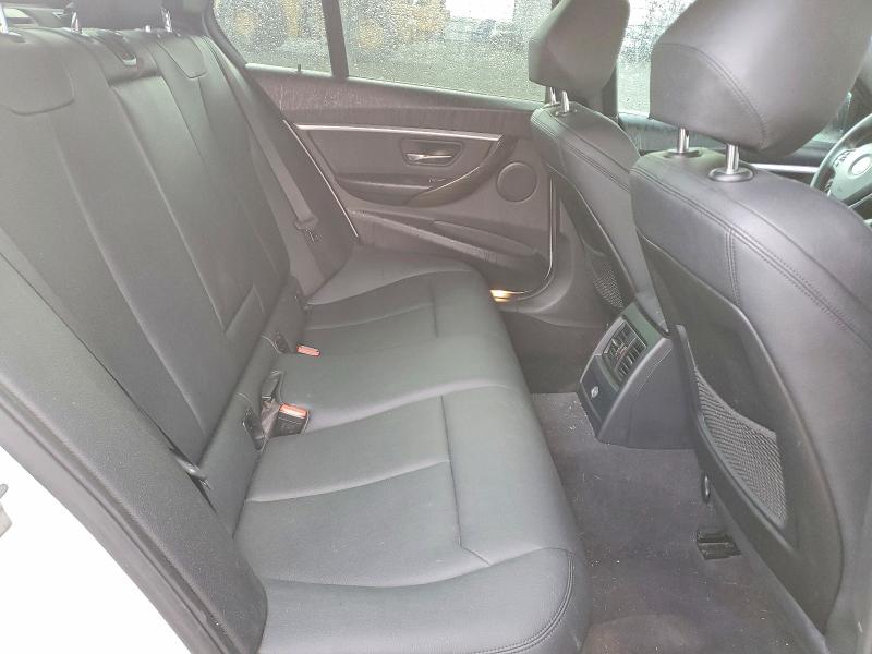Photo 10 from auction – 2016 BMW 328 with VIN WBA8E3G58GNU00177