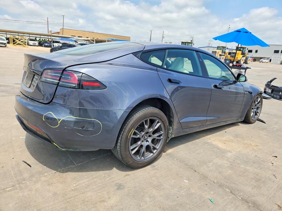 Photo 3 from auction – 2023 TESLA MODEL S with VIN 5YJSA1E5XPF523280