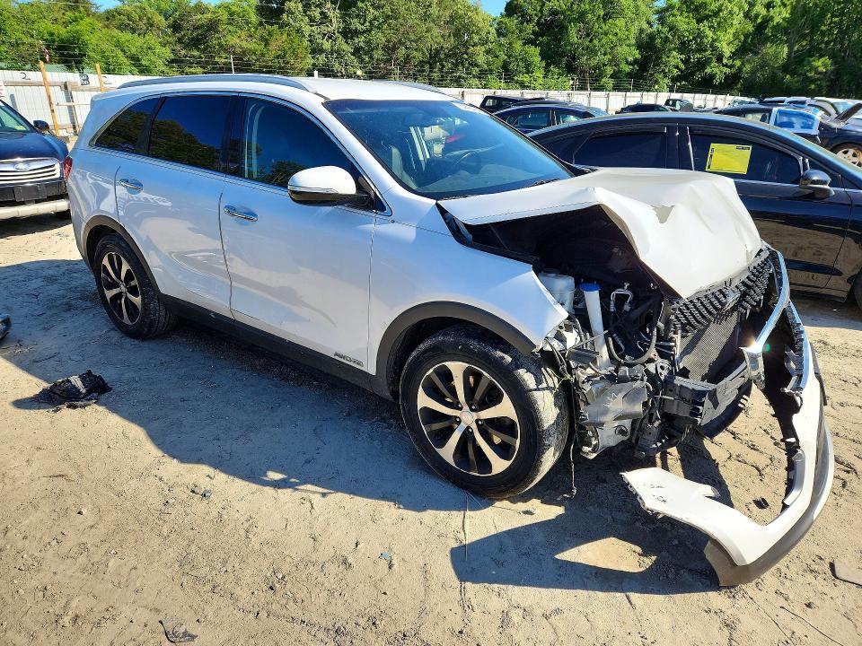 Photo 4 from auction – 2016 KIA SORENTO with VIN 5XYPHDA58GG101896