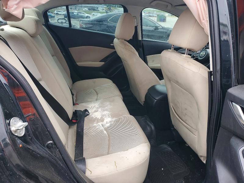Снимка 10 от търг – 2018 MAZDA 3 с VIN 3MZBN1U79JM188259