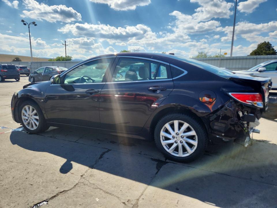 Photo 2 from auction – 2011 MAZDA 6 with VIN 1YVHZ8CH7B5M02459