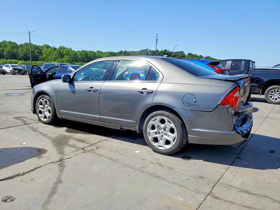 Photo 2 from auction – 2011 FORD FUSION with VIN 3FAHP0HA3BR285684