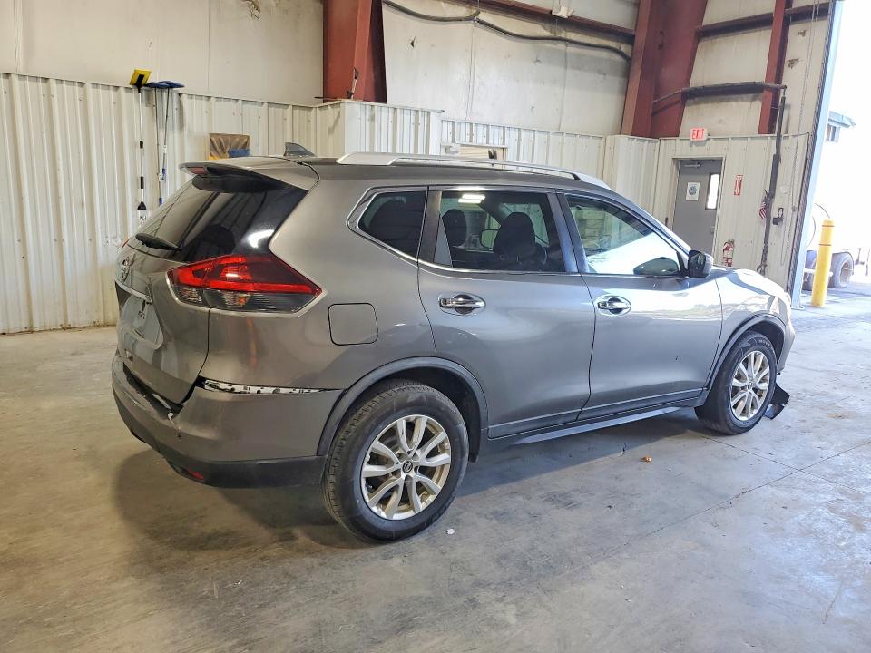 Photo 3 from auction – 2018 NISSAN ROGUE with VIN KNMAT2MT1JP504917
