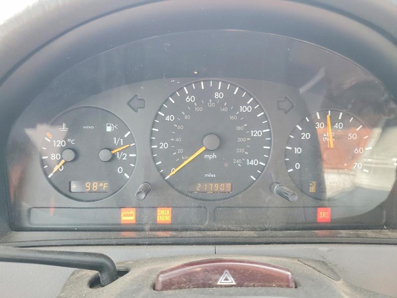 Photo 9 from auction – 2003 MERCEDES-BENZ 500 with VIN 4JGAB75E33A387407