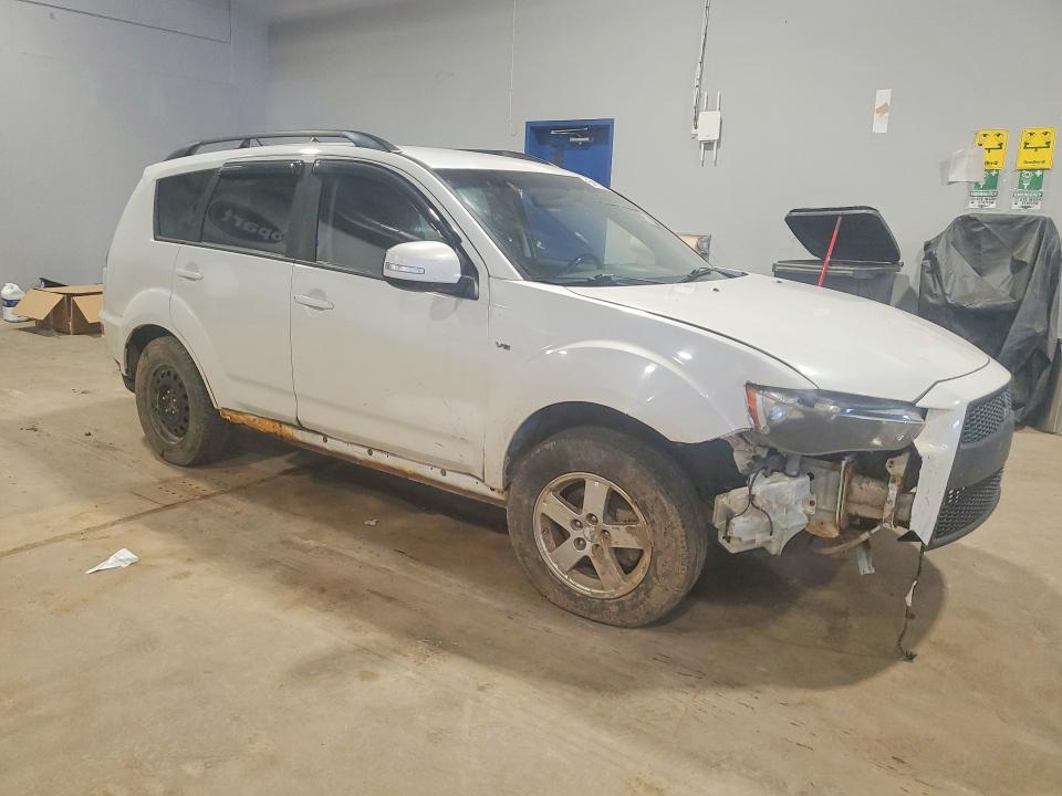 Photo 4 from auction – 2011 MITSUBISHI OUTLANDER with VIN JA4JT3AX3BU603555