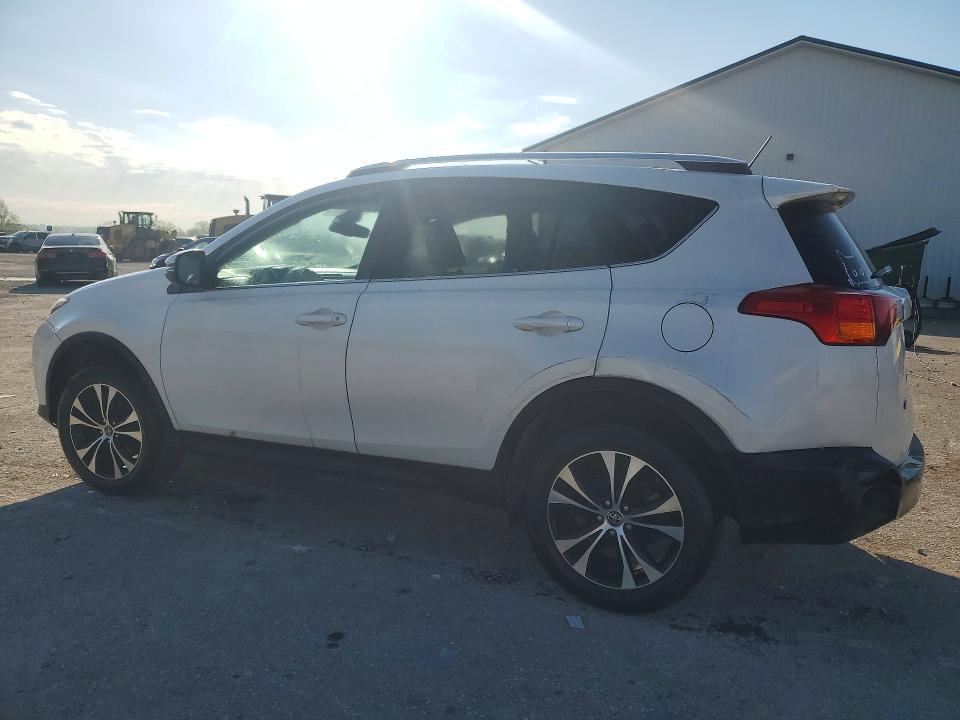 Photo 2 from auction – 2015 TOYOTA RAV4 with VIN 2T3DFREV9FW382901