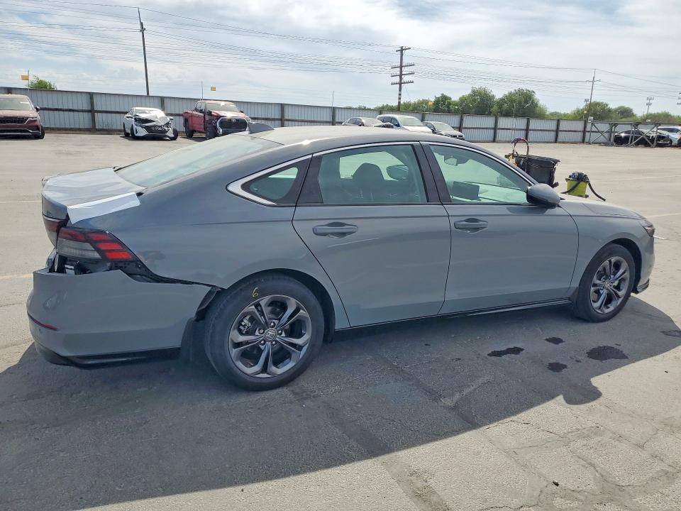 Photo 3 from auction – 2025 HONDA ACCORD with VIN 1HGCY2F69SA074884
