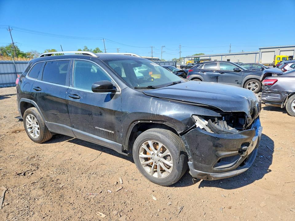 Photo 4 from auction – 2019 JEEP CHEROKEE with VIN 1C4PJLCB3KD264660