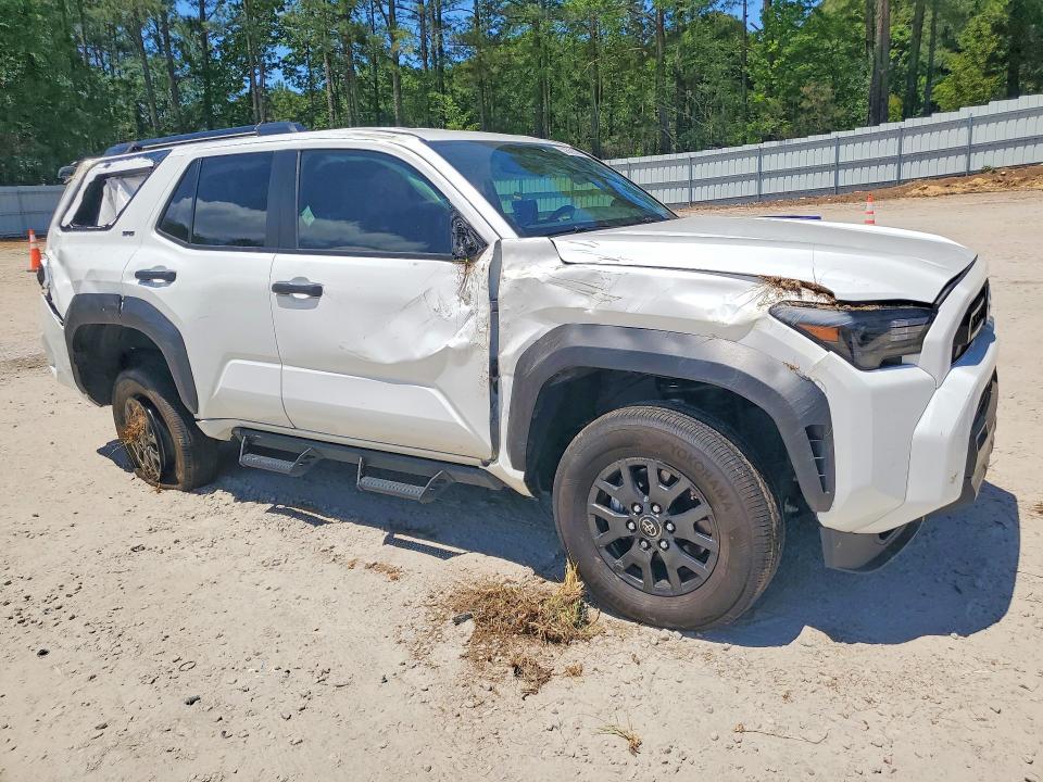 Photo 4 from auction – 2025 TOYOTA 4RUNNER with VIN JTEVA5BRXS5056847