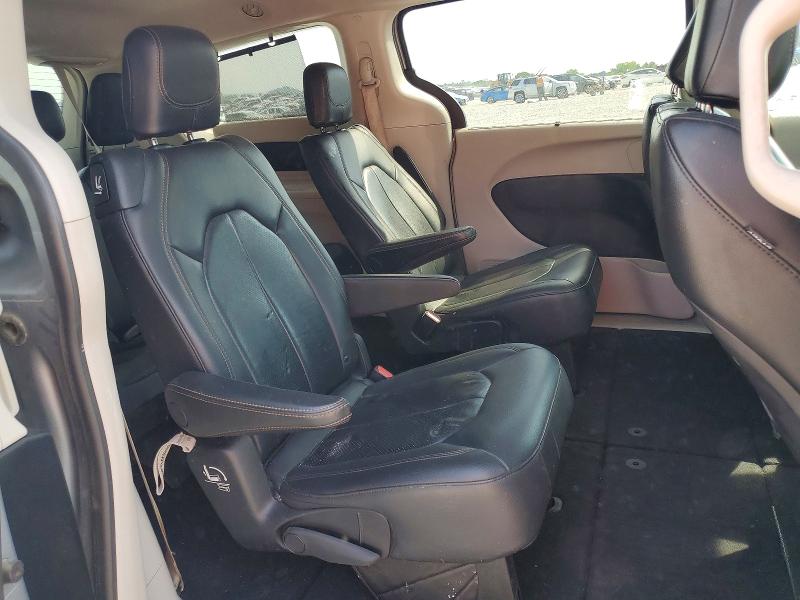 Photo 11 from auction – 2020 CHRYSLER PACIFICA with VIN 2C4RC1BG5LR279681
