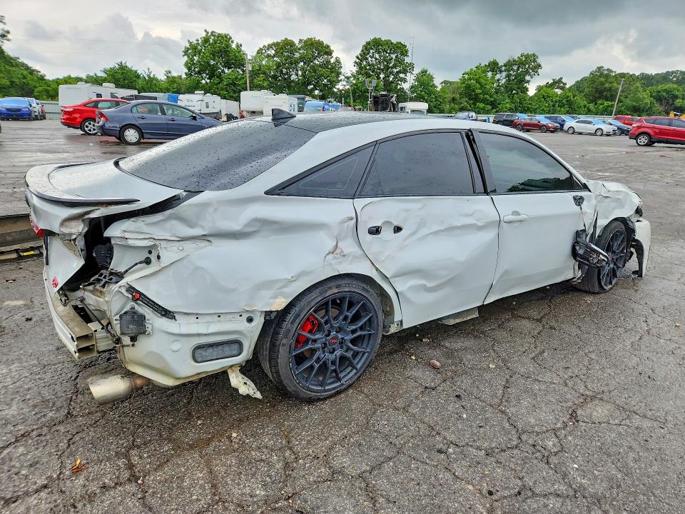 Photo 3 from auction – 2021 TOYOTA AVALON with VIN 4T1FZ1FB4MU069282