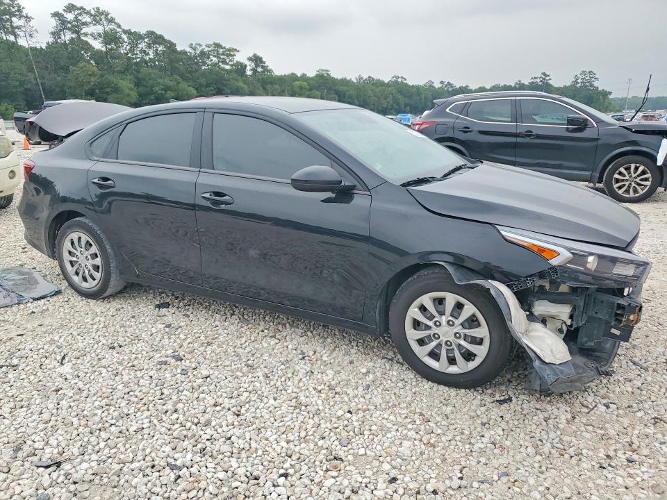 Photo 4 from auction – 2024 KIA FORTE with VIN 3KPF24AD7RE811943