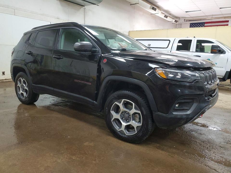 Photo 4 from auction – 2022 JEEP COMPASS with VIN 3C4NJDDB9NT160474