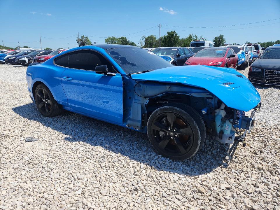 Photo 4 from auction – 2022 FORD MUSTANG with VIN 1FA6P8CFXN5133949