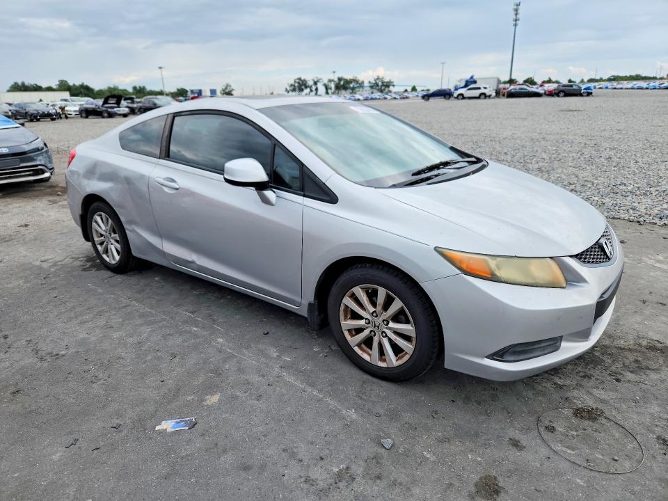 Photo 4 from auction – 2012 HONDA CIVIC with VIN 2HGFG3B83CH504733