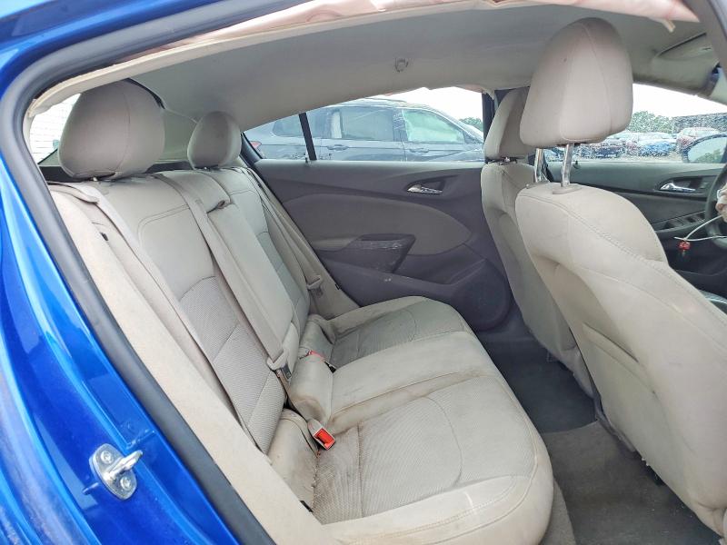 Снимка 11 от търг – 2018 CHEVROLET CRUZE с VIN 3G1BE6SM7JS654493